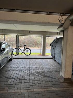 Foto - PKW-Stellplatz im Parkhaus Köln Sülz