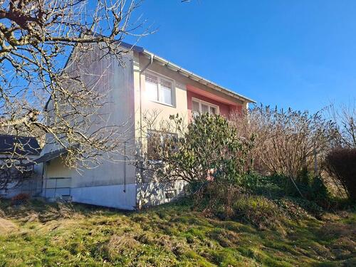 Foto - Grundstück mit Altbestand-ideal für Neubau oder Sanierung