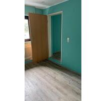 2 Zimmer K, D, B Nur Telefonisch bitte - Monheim am Rhein