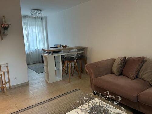 Foto - 2-Zimmer-Wohnung, möbliert, Balkon & EBK, Top-Lage