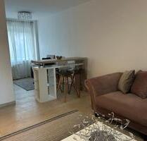 2-Zimmer-Wohnung, möbliert, Balkon & EBK, Top-Lage - Berlin Tempelhof-Schöneberg