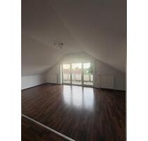 Schöne helle 1 Zimmer Wohnung - 680,00&nbsp;EUR Kaltmiete, ca.&nbsp; 48,00&nbsp;m&sup2; in Schloß Holte-Stukenbrock (PLZ: 33758)