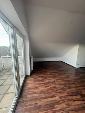 Foto - Dachgeschoßwohnung in Schloß Holte-Stukenbrock zur Miete