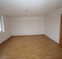 Große, helle Wohnung - 700,00 EUR Kaltmiete, in Hildburghausen (PLZ: 98646)