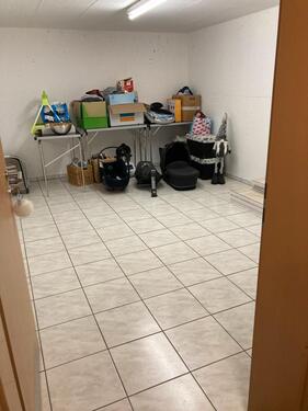 Foto - Lagerraum mit Fußbodenheizung - 60,00 EUR Miete,