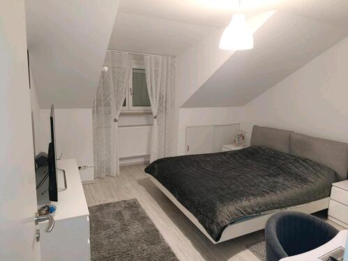 Foto - 3 Zimmer Dachgeschoßwohnung zur Miete in Hattersheim am Main