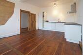 Foto - Wohnung am Marktplatz in 97616 -2 Zimmer mit Küche