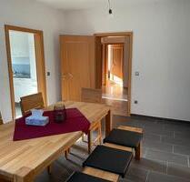 Helle neuwertige 3,5 Zimmer Wohnung im 1.OG - Untergriesbach