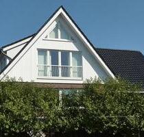 Schöne große DG Wohnung mit eigenem Eingang + großer Dachterrasse - Ibbenbüren Bockraden