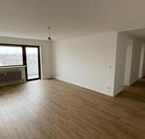 Vierzimmerwohnung in 68782 Brühl - Mauer