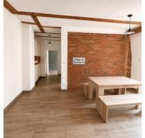 Attraktive möblierte 3-Zimmer-Wohnung mit ca. 53 m² in Nürnberg Attraktive möblierte 3-Zimmer-Wohnung mit ca. 53 m² in Nürnberg
