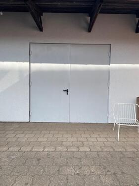Foto - Garagenplatz für Camper, Bullis, Saisonkennzeichen zum Überwin