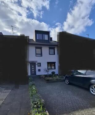 Foto - 5 Zimmer Reihenhaus zum Kaufen in Köln