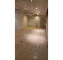 Interessanten Ladenlokal an der Hauptstrasse in Waldesch