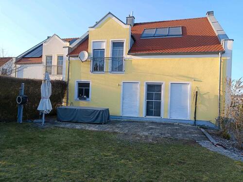 Foto - 8 Zimmer Doppelhaushälfte zur Miete in Maxhütte-Haidhof