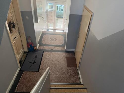 Foto - Sanierungsbedürftige ETW in Wilhelmshaven