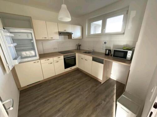 Foto - Moderne EG 3 Zimmer Wohnung mit Küche + Abstellkammer und Dusche