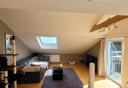 Foto - Charmante 2,5-Zimmer-Dachgeschosswohnung in Velden (Vils)