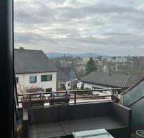 DG Wohnung mit Ausblick über Ditzingen