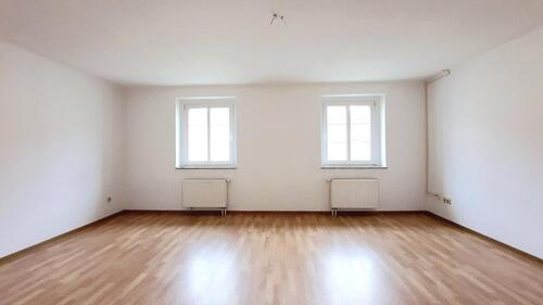 Foto - Freundliche 3-Zimmer-Wohnung mit Stellplatz