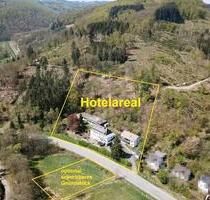 Mega-Investment Sauerland: Autarkes Landgut - Frankfurt am Main Nordend Ost