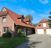 Großzügige 4-Zi Wohnung mit Einbauküche u. Terrasse in Ihlow