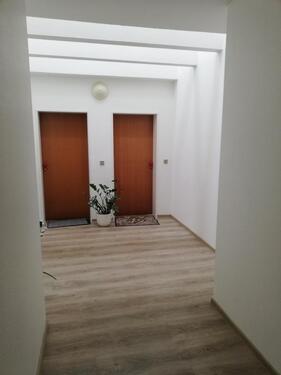 Foto - Helle ruhige 2,5 Zimmer-Wohnung für Singles oder junge Paare