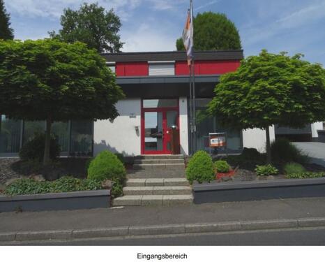 Foto - Gut ausgestattete Gewerbefläche für BüroPraxisKanzleiLager