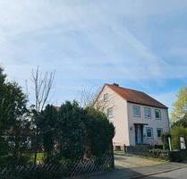 Göttingen, Rosdorf, Haus mit 4 Garagen, Garten, Keller usw.