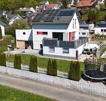 Neuwertiges Haus mit PV&Wallbox-Hauptteil mit Garten&Doppelgarage - Rietheim-Weilheim