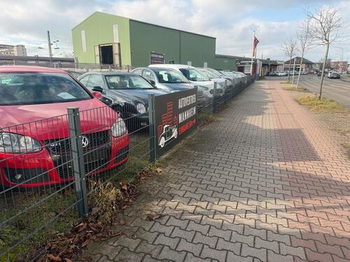 Foto - Autohandel Auto-Stellplatz Parkplatzfläche zu vermieten
