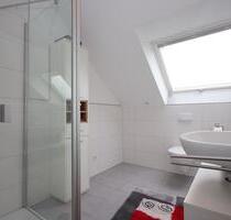 Moderne 2-Zimmer-Dachgeschosswohnung mit zwei Balkonen - Paderborn Elsen