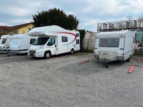 Foto - Stellplatz für Wohnmobile oder Wohnwagen - Mietpark