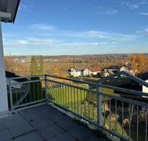 Mietwohnung 3 ZKB, Balkon und toller Ausblick - Langenhahn