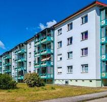 Bezugsfertige 3-Raumwohnung mit Balkon in Zentrumsnähe - Hoyerswerda