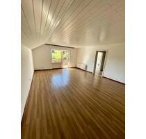 Schöne 3-Zimmer-Wohnung mit Balkon (95 m²) in Mengerschied - Simmern/Hunsrück