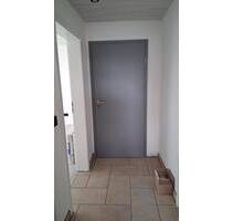 2 Zimmer Wohnung in Klein -Karben zu vermieten 950 € + 300 Umlage