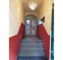 Charmante 2-Zi-Whg mit Balkon in energetisch saniertem Altbau - Hof Altstadt