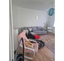 Schöne 2-Zimmer-Wohnung mit Balkon und Einbauküche - Hildesheim Itzum-Marienburg