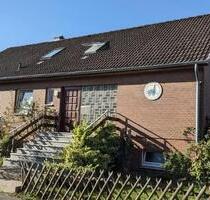 Freistehendes EFH mit Einliegerwohnung & großem Grundstück - Barsinghausen