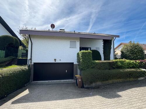 Foto - 7 Zimmer Mehrfamilienhaus, Wohnhaus zum Kaufen in Weilheim an der Teck