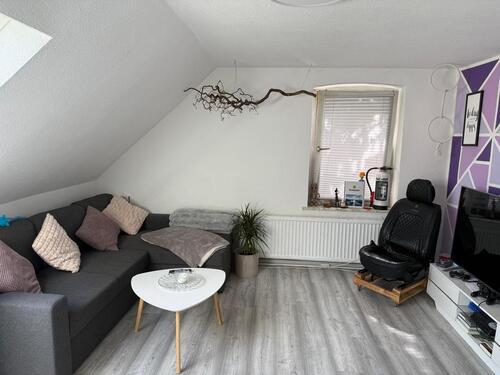 Foto - 2 Zimmer Dachgeschosswohnung - 360,00 EUR Kaltmiete,
