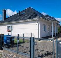 Haus zur Miete - 1.750,00 EUR Kaltmiete, in Berlin (PLZ: 13059) Lichtenberg