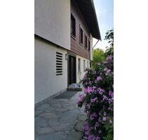 Sehr schöne, geräumige Vier-Zimmer-Wohnung in Mitterteich