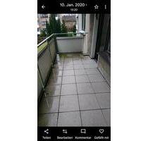 3 Raum, 78 qm, 1. OG, Balkon an BerufstätigeRentner abzugeben - Recklinghausen Berghausen