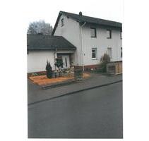 Gepflegte Doppelhaushälfte in Fuldatal-Ihringshausen Gepflegte Doppelhaushälfte in Fuldatal-Ihringshausen