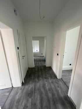 Foto - Frisch Renovierte Wohnung 5 Zimmer Wohnung zu vermieten