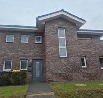 Neubau Erdgeschosswohnung im Zweifamilienhaus zu vermieten - Olfen