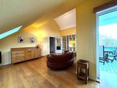 Foto - 2 Zimmer Dachgeschoßwohnung zur Miete in Wiesbaden