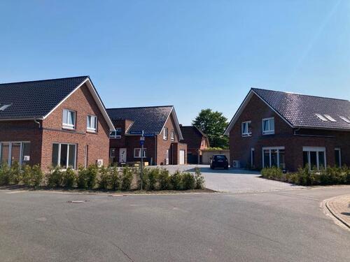 Foto - Neubau-Doppelhaushälften in ruhiger Wohnlagen in Westoverledingen